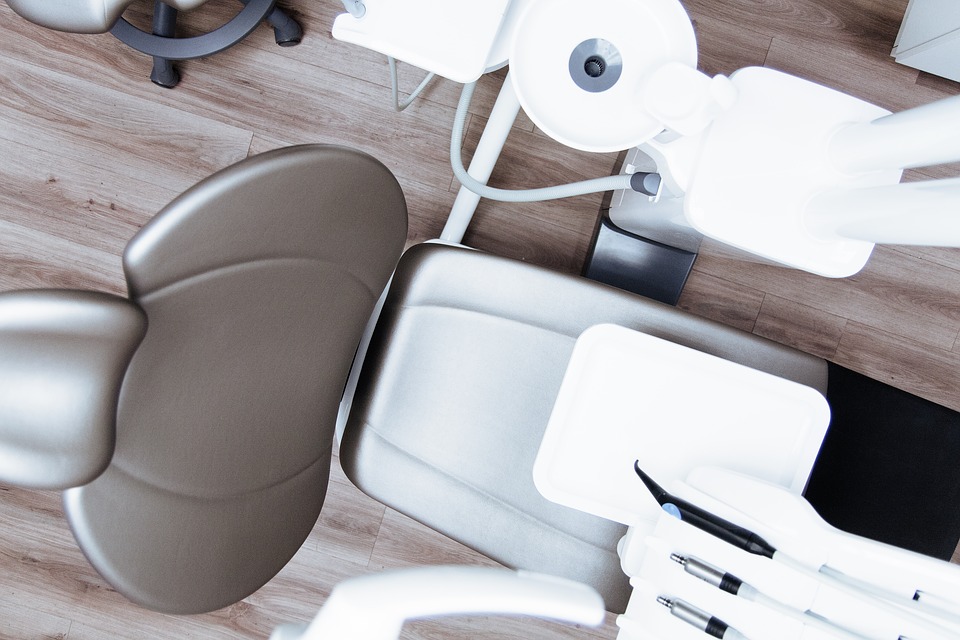 Cos’è l’implantologia dentale e perché farla