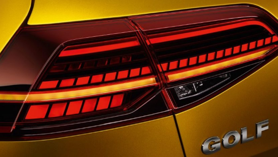 Golf 5: ecco le promozioni VW per i gruppi ottici a LED